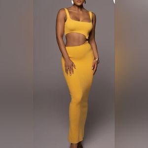 ChicMe Dress - Ribbed O-Ring Cutout Midi Bodycon Women's Sz K NWOT